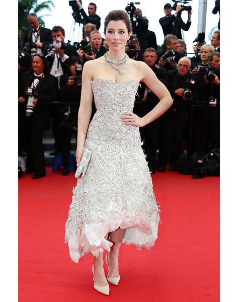 jessica-biel-in-marchesa-inside-llewyn-davis-2013-cannes-film-festival-premiere-3