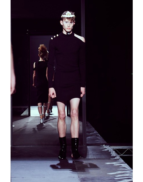 runway_030_426x639-1