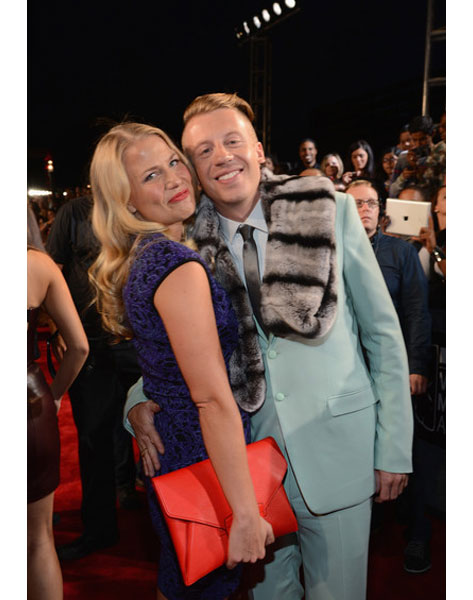 tricia-davis-macklemore