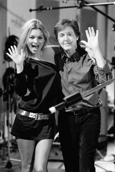 kate-moss-paul-mccartney-vogue-24oct13-mary-mccartney_b_592x888