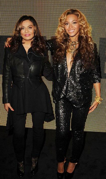 Beyonce Knowles ve annesi Tina Knowles