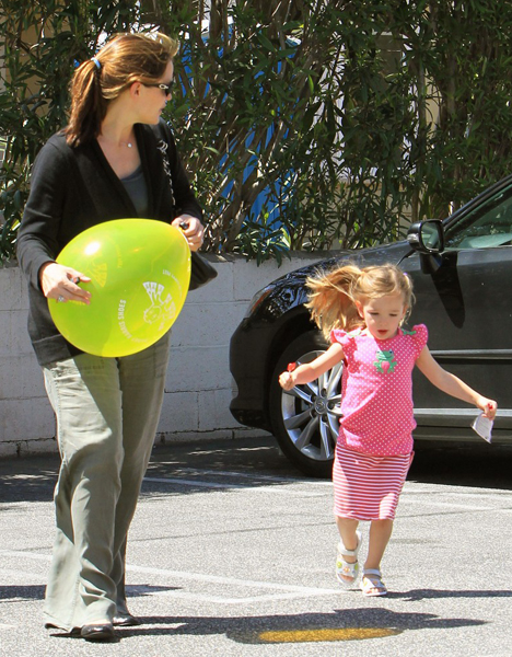 Jennifer-Garner-Balloonmytext02