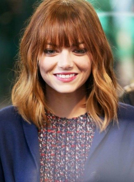 EMMA STONE'UN EN DİKKAT ÇEKİCİ SAÇ MODELLERİ 5