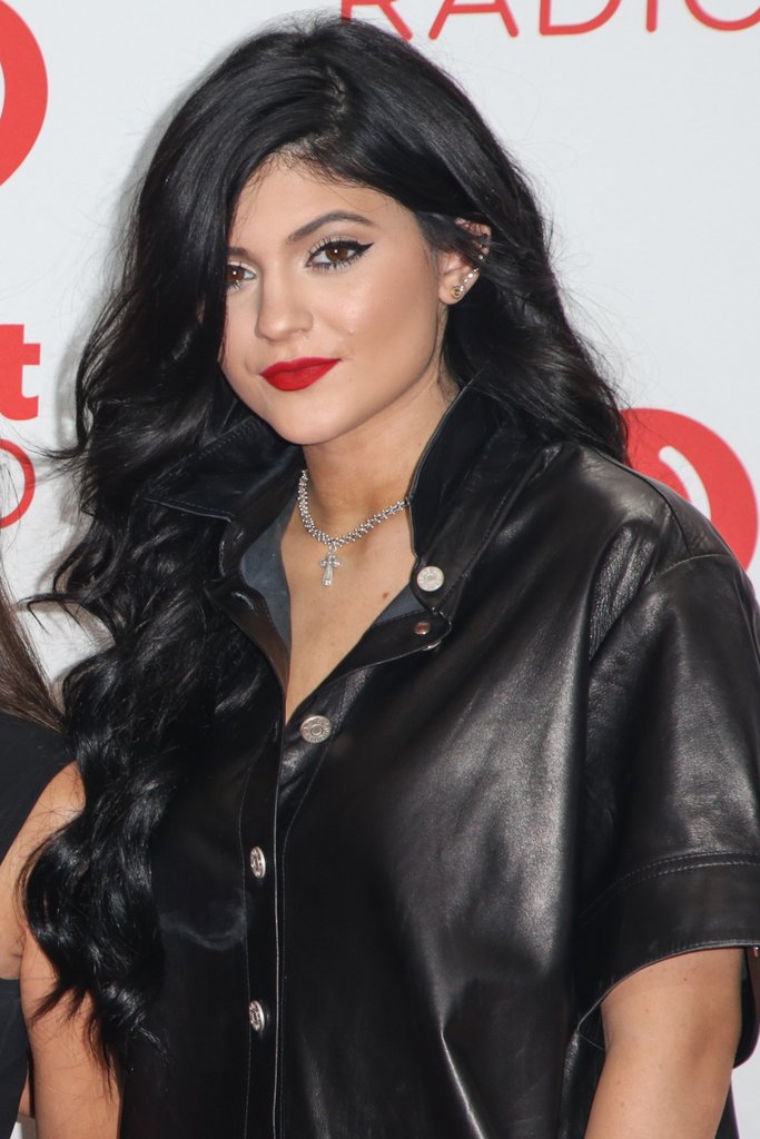 KYLIE JENNER'IN GEÇMİŞTEN GÜNÜMÜZE DUDAK EVRİMİ (19)