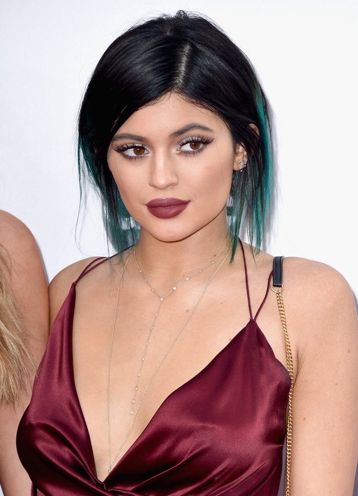 KYLIE JENNER'IN GEÇMİŞTEN GÜNÜMÜZE DUDAK EVRİMİ (9)