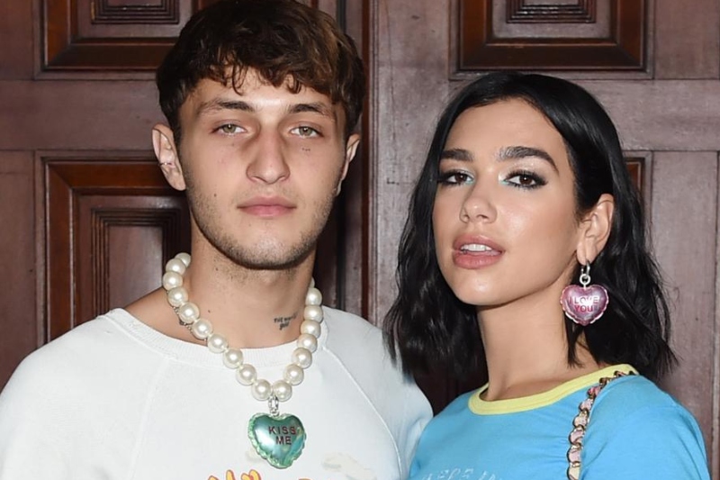 Dua Lipa ve Anwar Hadid Ayrılığının Perde Arkası