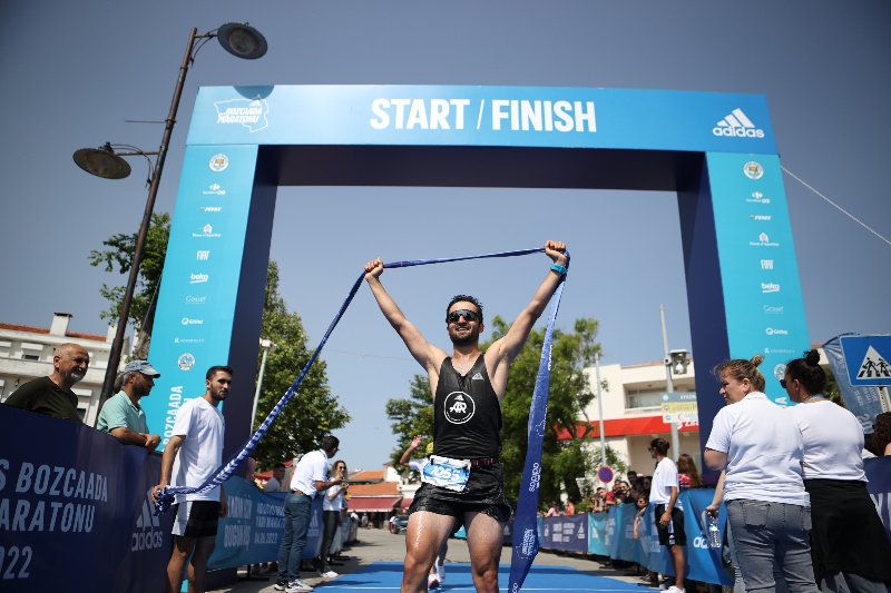 Adidas Bozcaada Yarı Maratonu<br>Denizlerin Ve Okyanusların Geleceği İçin Koşuldu