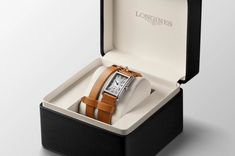 Tek Bir Deri Kayışla Yeniden Doğan Tasarım LONGINES DOLCEVITA X YVY