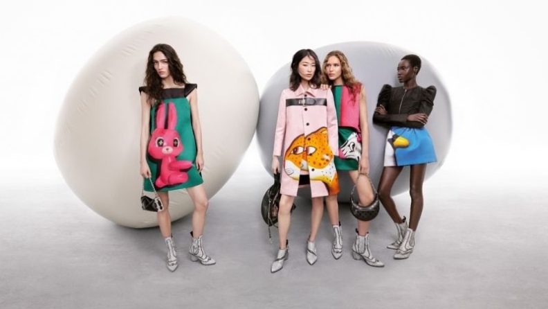 Louis Vuitton Women’s Prefall 2024 Koleksiyonu’nda sanatçı Sun Yitian ile bir iş birliğine imza atıyor