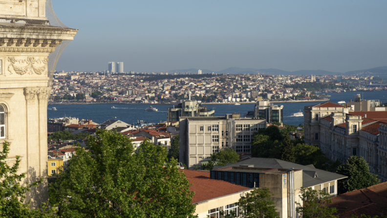 Park Hyatt İstanbul Maçka Palas’ın göz alıcı noktası: Roof Bar 805