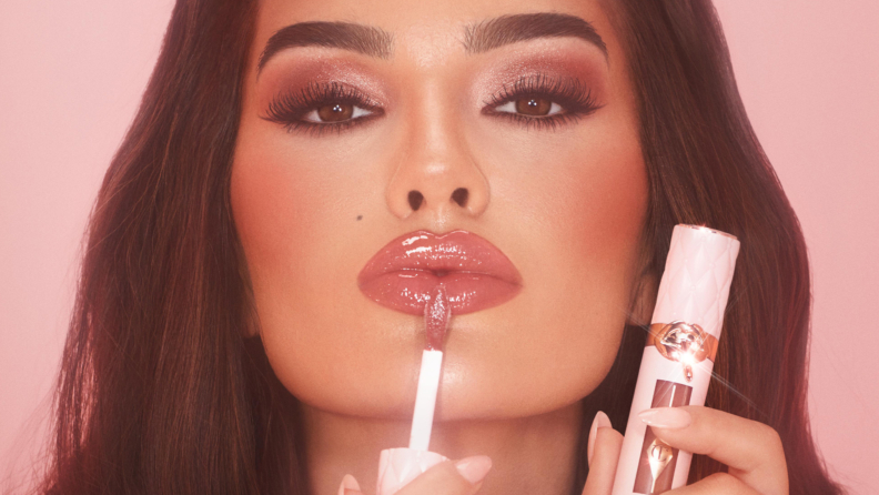 Beymen Beauty, Charlotte Tilbury’nin sevilen ürünlerini güzellik tutkunlarıyla buluşturuyor!