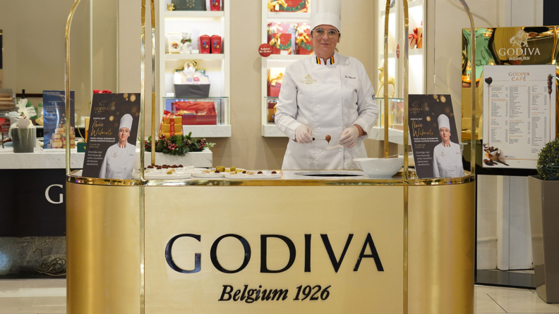 GODIVA çikolata şefi Ilse Wilmots, İstanbul’da sıra dışı lezzetlere imza atıyor