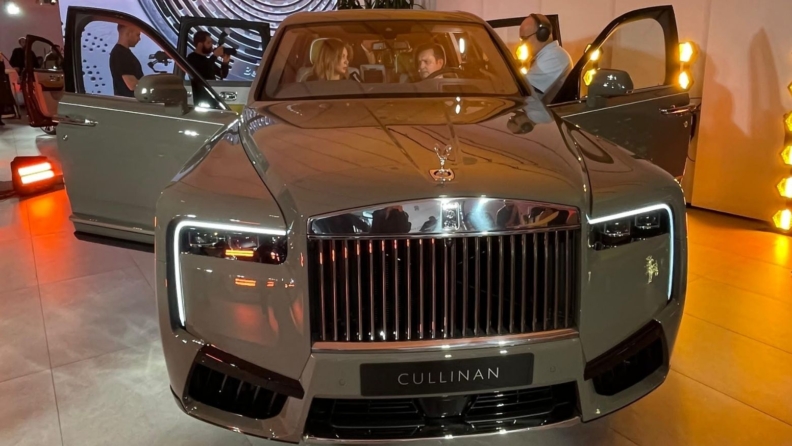 Süper lüks SUV’un cesur evrimi Rolls-Royce Cullinan Series II, şimdi Türkiye’de